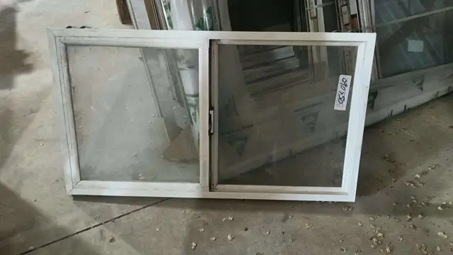 ventana de pvc de 90x50