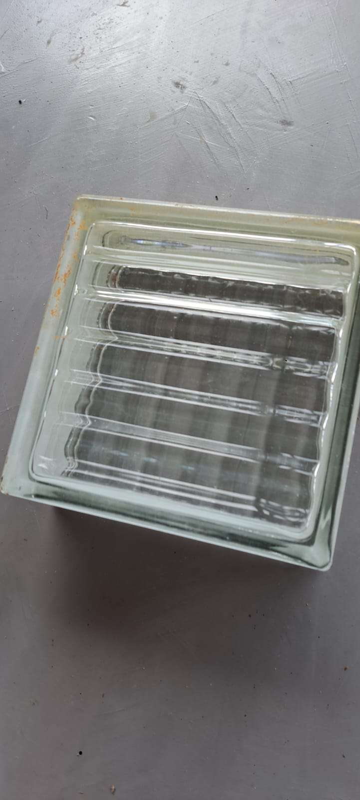 Ladrillos de vidrio 19 cm x 19 cm (bastonados - nuevos)