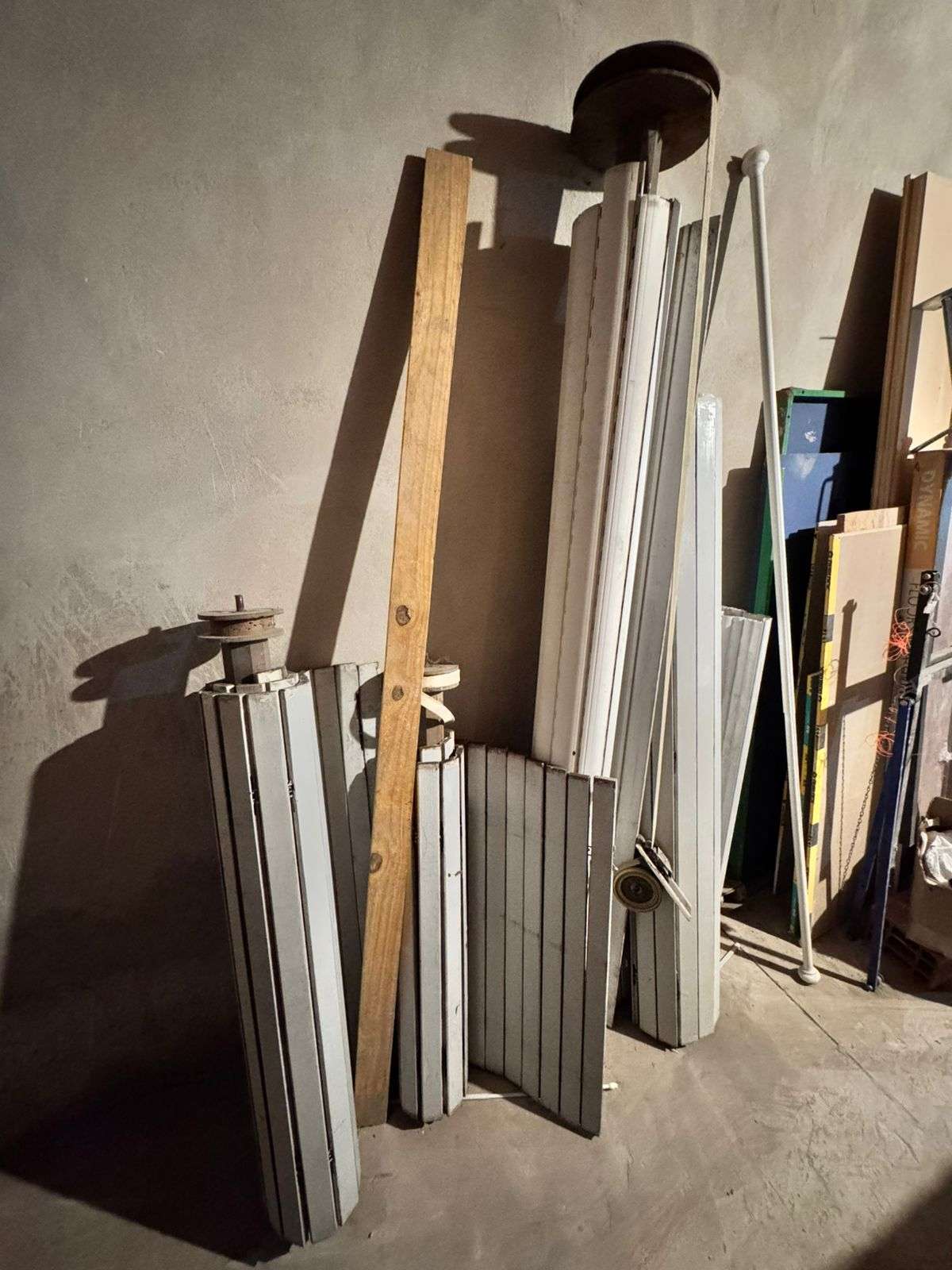 Oportunidad aberturas madera dura, muy buen estado, gran variedad! Tengo videos. Ideal para reciclarr