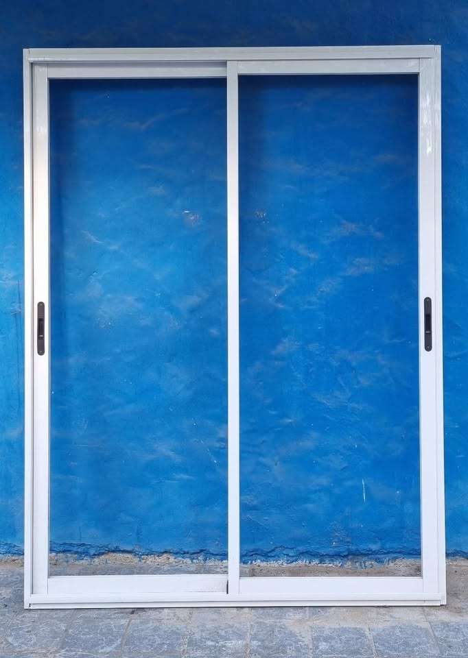 OPORTUNIDAD !! LIQUIDO ABERTURAS DE ALUMINIO LINEA MODENA ALTA PRESTACION