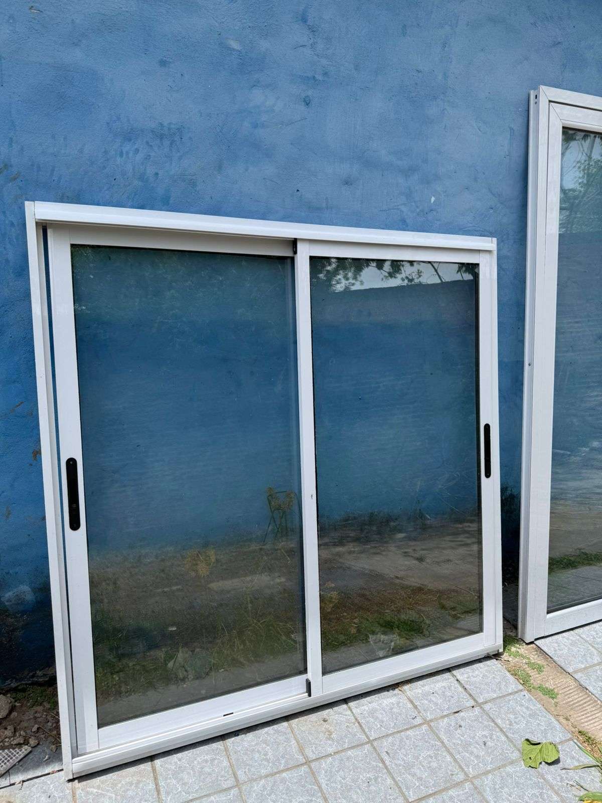 OPORTUNIDAD !! LIQUIDO ABERTURAS DE ALUMINIO LINEA MODENA ALTA PRESTACION