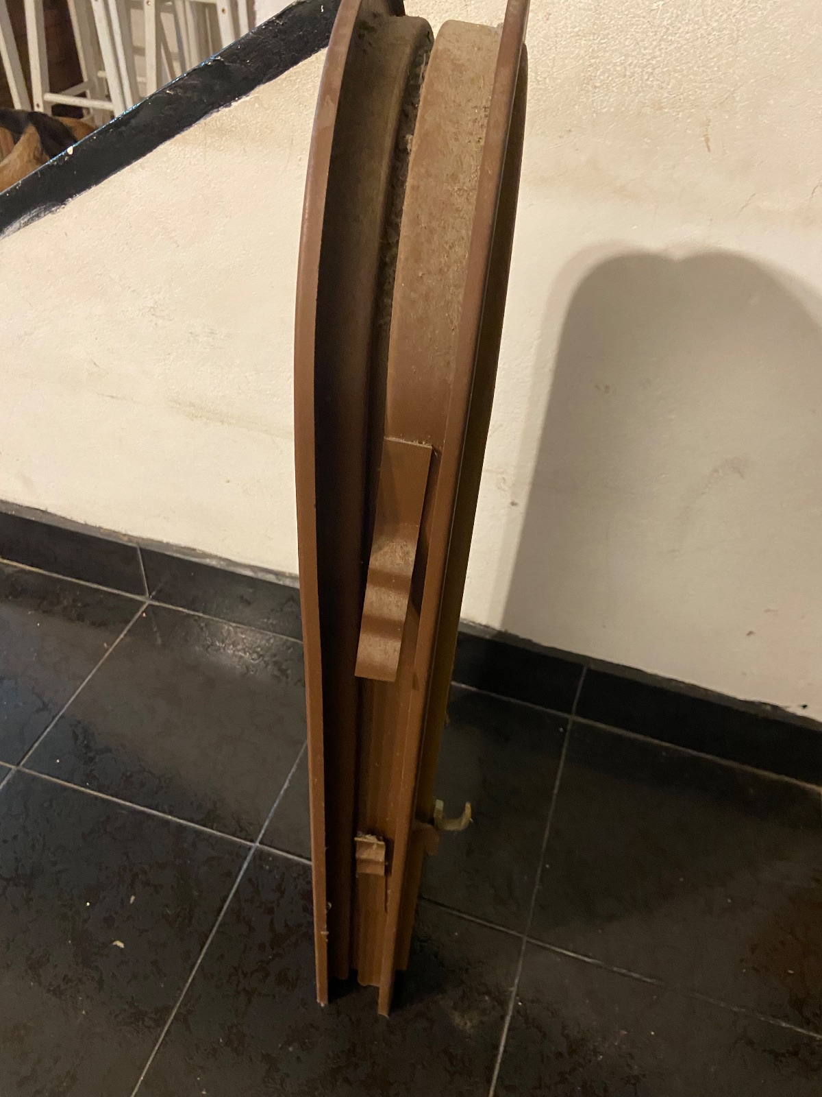 Ventanas antiguas en excelentes condiciones! Sin picaduras de óxido y con vidrios originales.