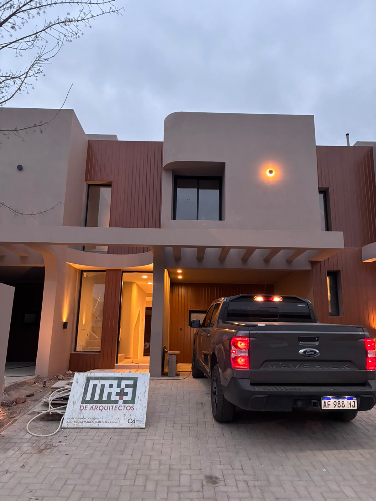 revestimiento para exterior simil madera caja cerrada mas muchos sobrantes!