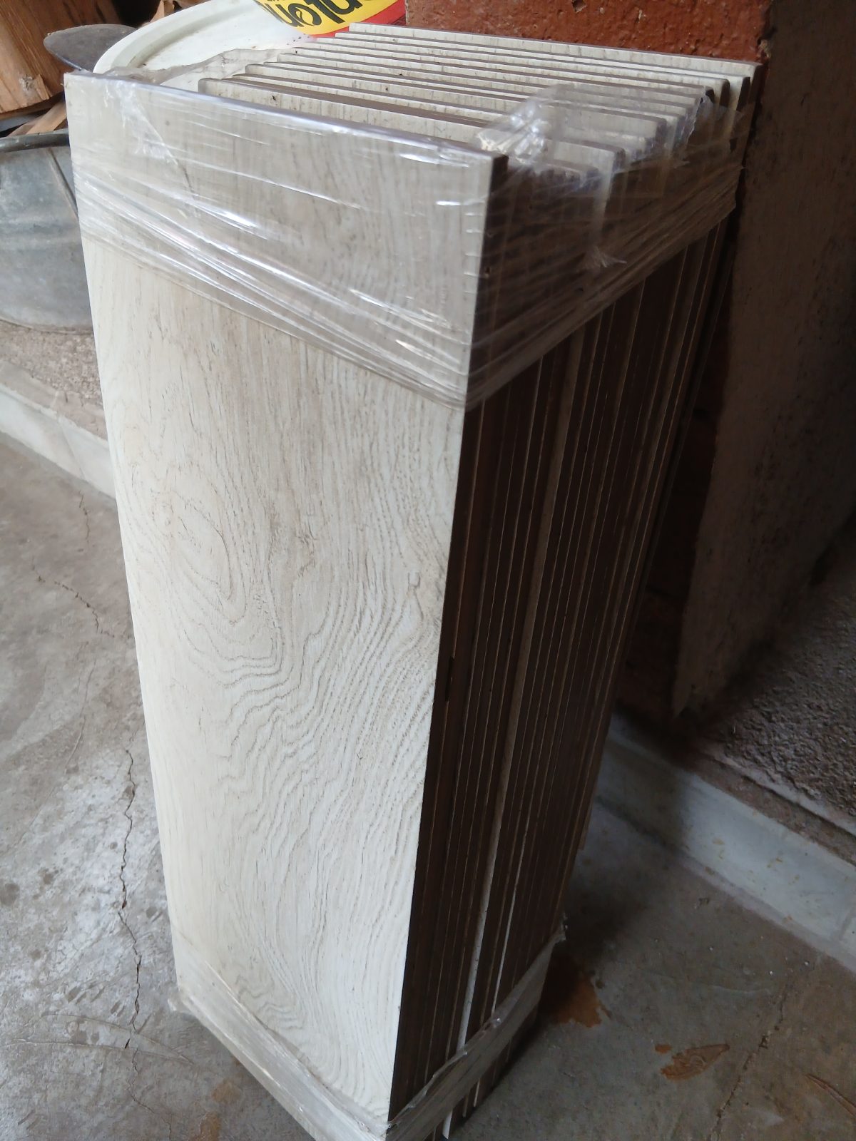 PORCELANATO SIMIL MADERA