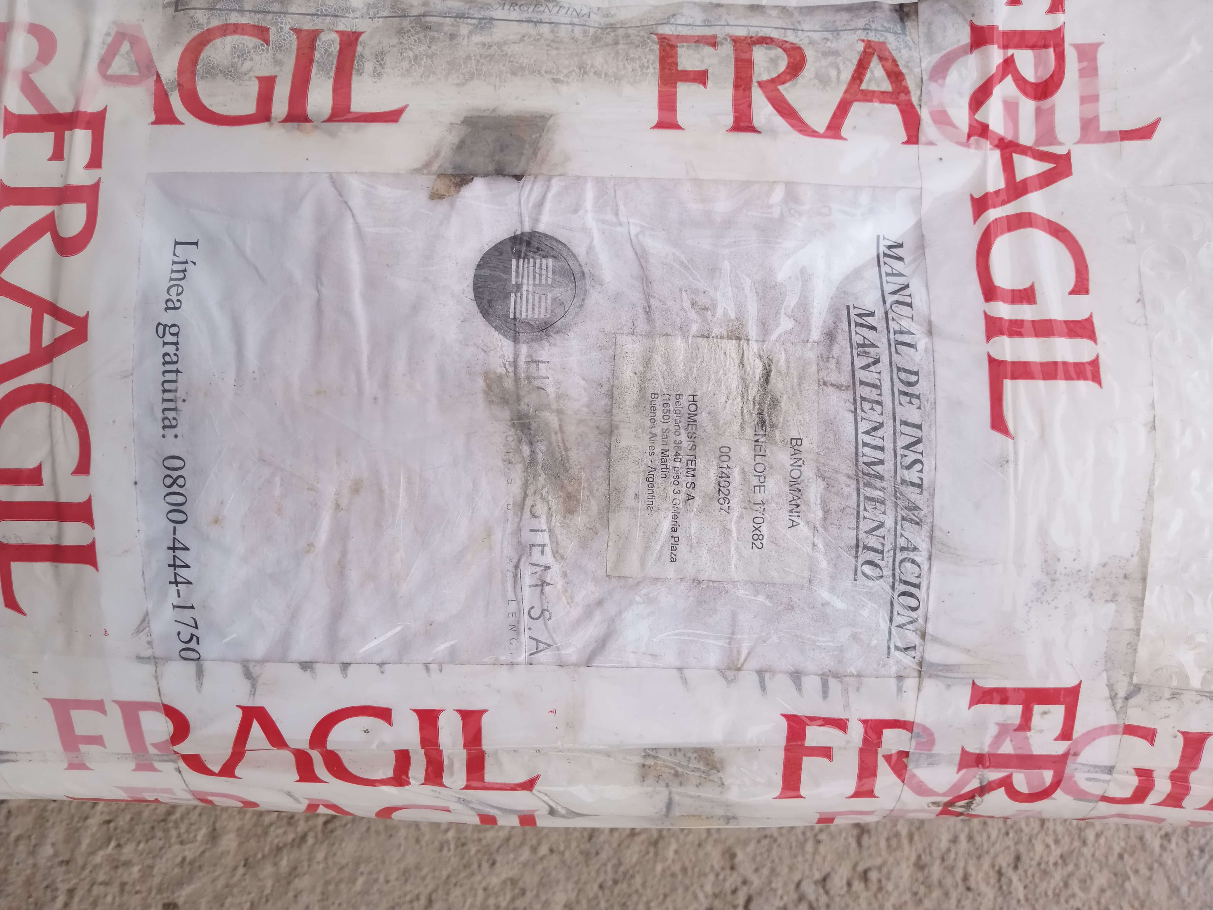 HIDROMASAJE: MARCA: BAÑOMANIA. NUEVA SIN USO. MODELO PENÉLOPE Y DEPOSITO MOCHILA PARA INODORO A CADENA FUNDICION HIERRO- Marca: Frymap