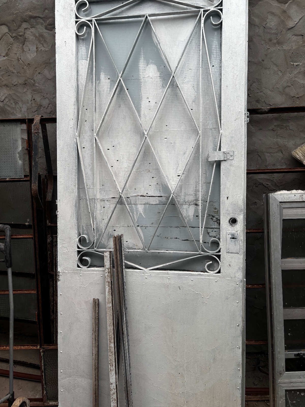 Puertas chapas y placas lote 25