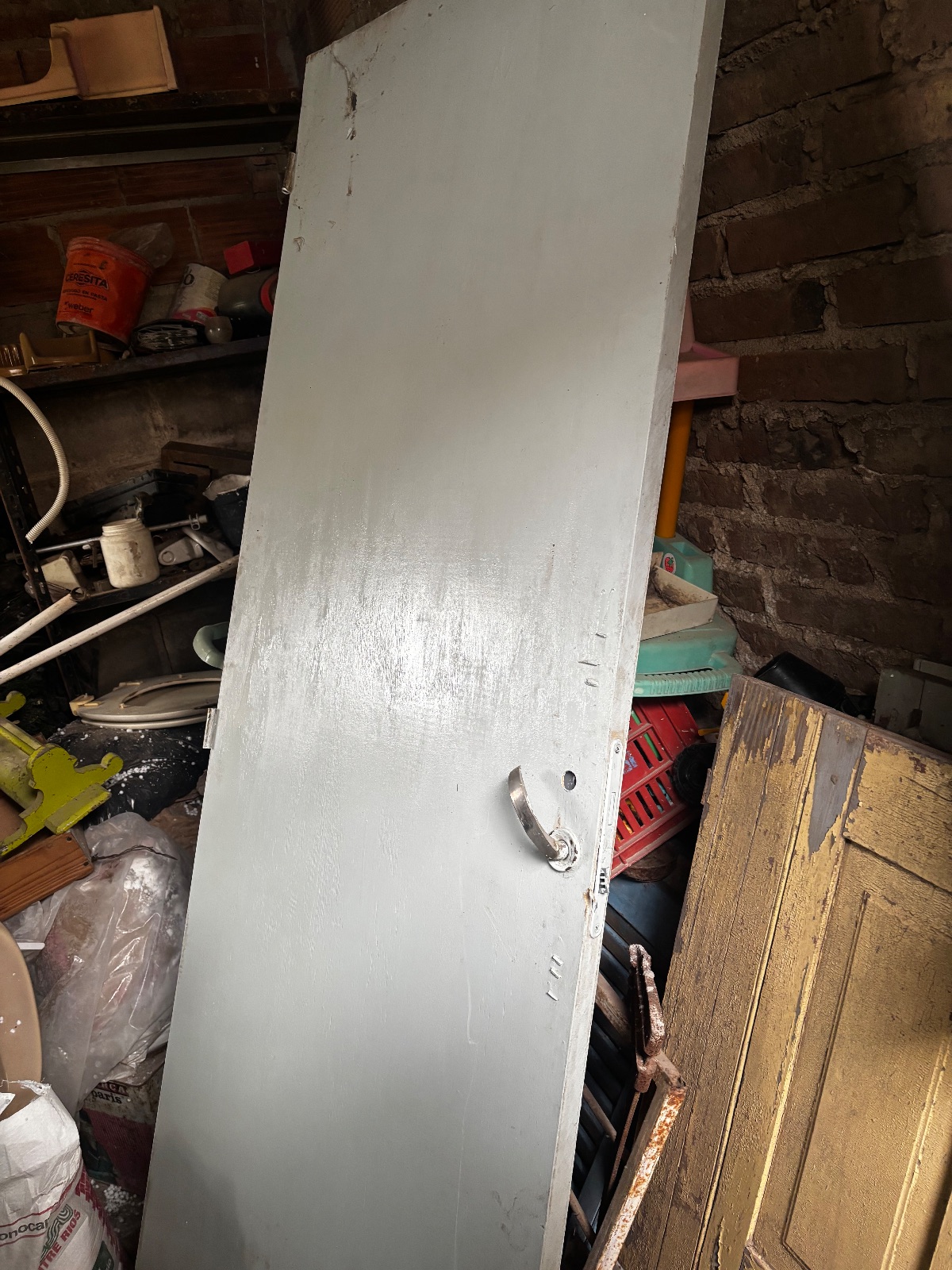 Puertas chapas y placas lote 25