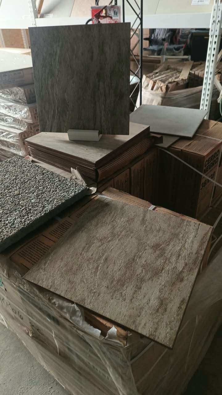 ceramico cerro negro veteado gris 38x38