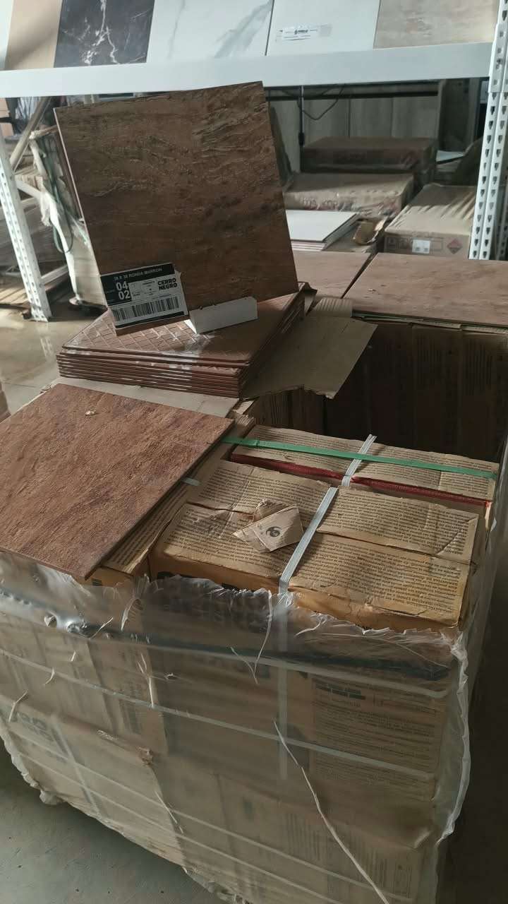ceramico cerro negro perlado marron