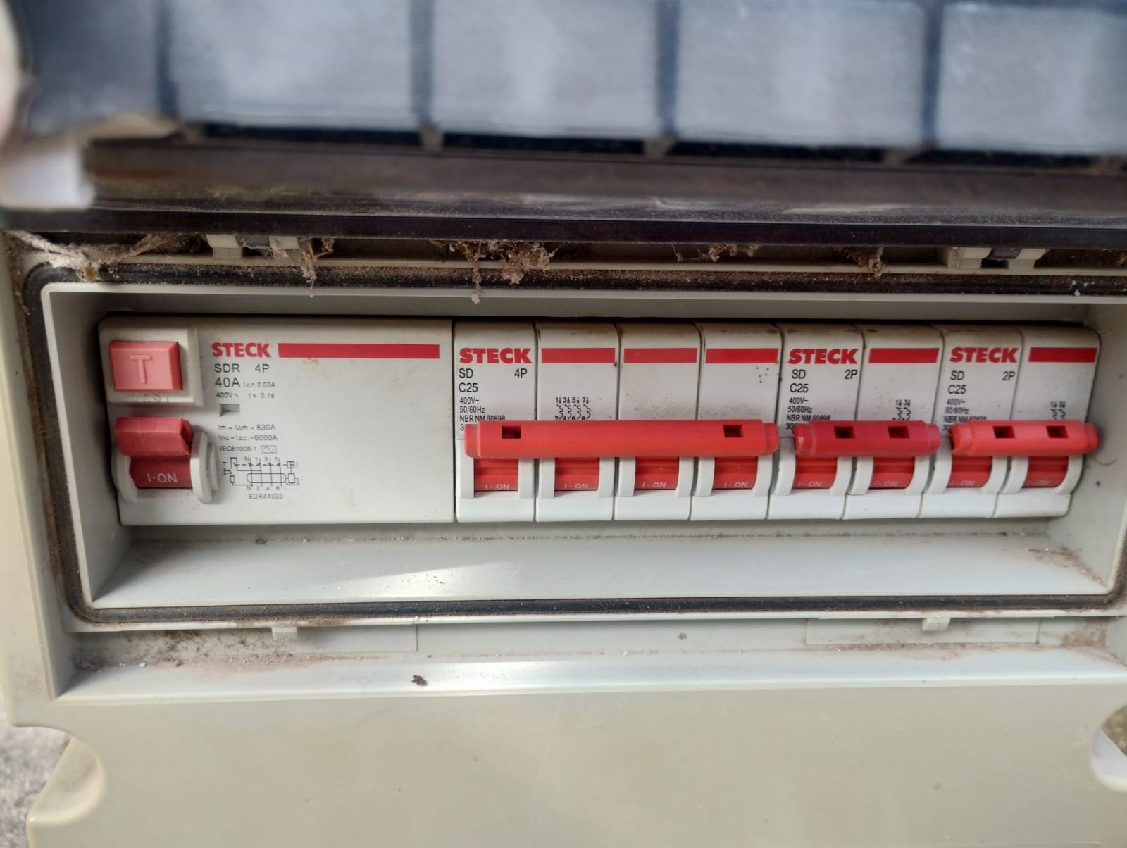 Material principal