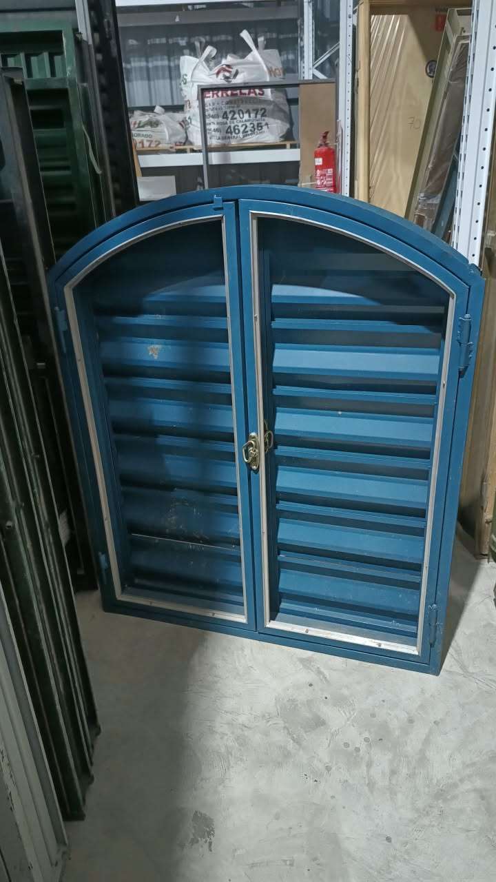 Ventana de chapa con arco 1.00x120mts