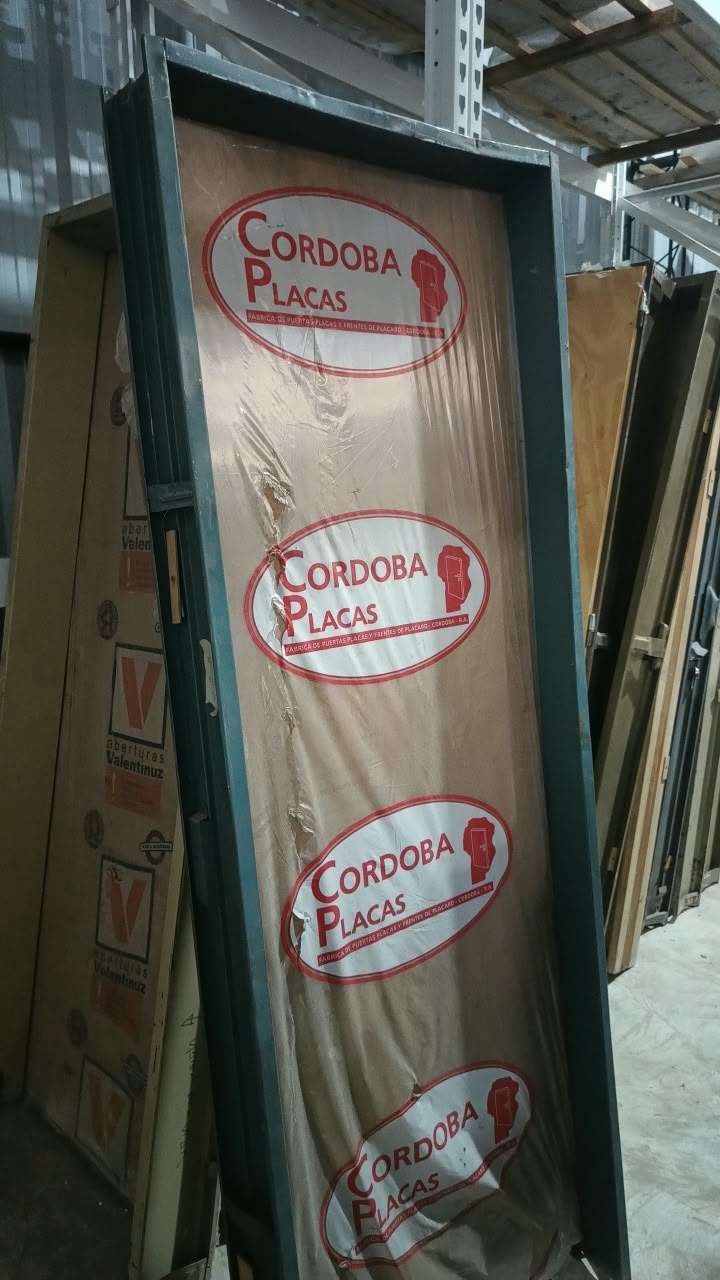 Puerta  placa de 70x 200