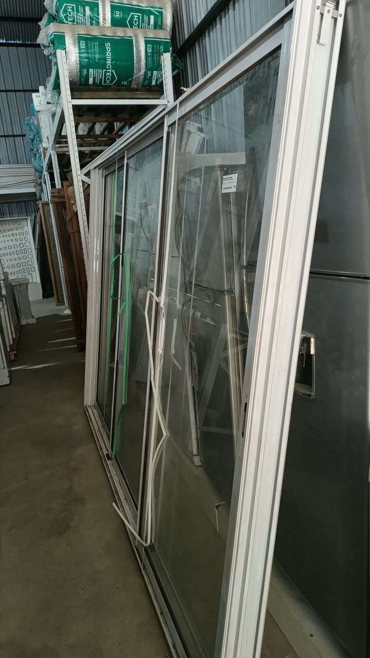 Abertura Linea Herrero 3.00x2.00mts